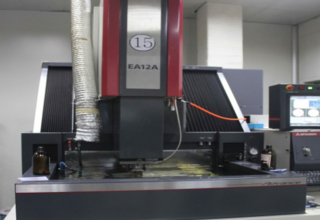 What are the main differences between rough machining and precision machining in mechanical processing?